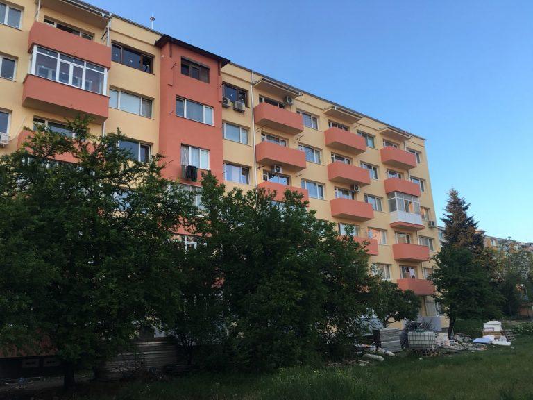 Многофамилна жилищна сграда - България
