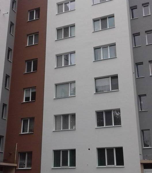 Многофамилна жилищна сграда - България